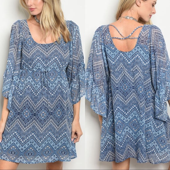 Dresses & Skirts - 💕 Blue Gem Print Tunic Dress